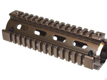 Load image into Gallery viewer, 2 piece Drop-in 6.7&#39;&#39; handguard Carbine Quad Rail M4 (Tan)